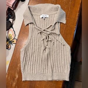 Crop top. Perfect going out shirt